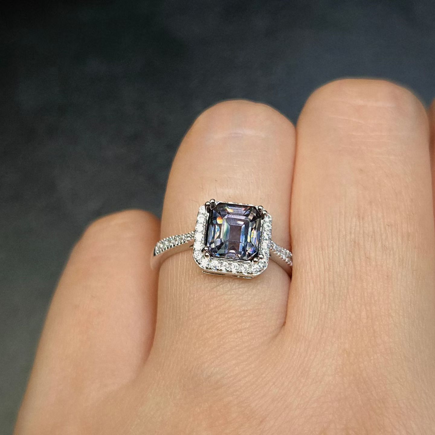 天然金属紫色金属灰色碧玺双色碧玺戒指重量2.045克拉晶体干净