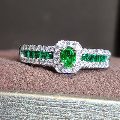 沙弗来指名贵稀有小莎名不虚传的闪亮～宽壁精工925银手饰戒指