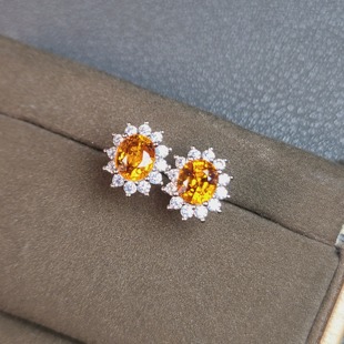 芬达石耳钉 太阳花芬达 冬日里的暖阳 重量1.3克拉 明橙色4*5mm