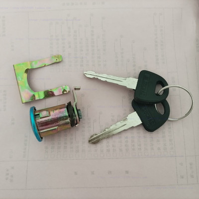 适配五菱之光6376 6371 6400 6388 6389面包车油箱盖开关锁芯钥匙