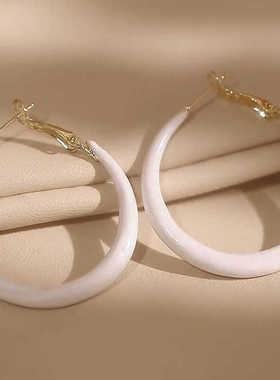 白色滴釉圆圈耳环女2026新款爆款耳圈小众设计法式气质高级感耳饰