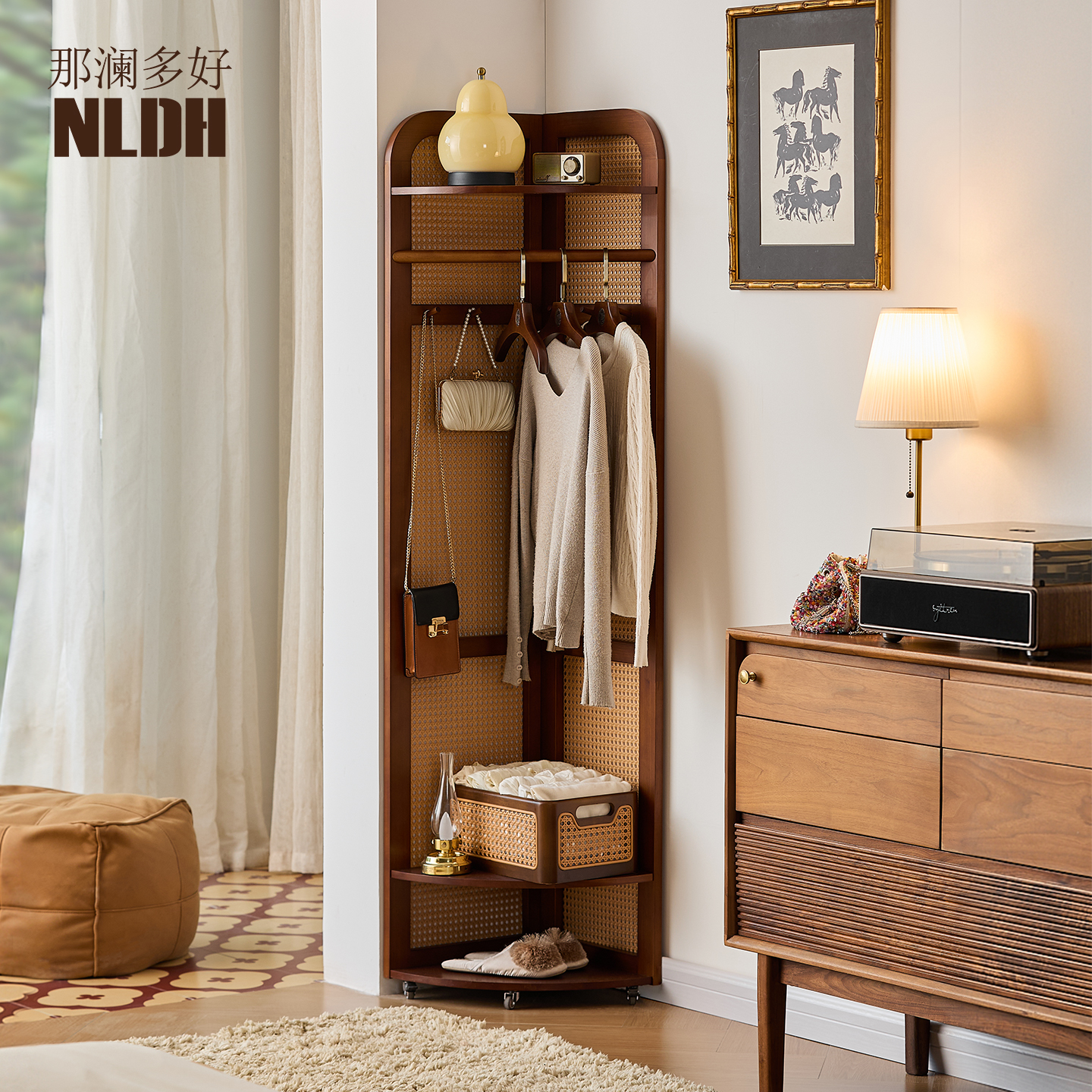 那澜多好转角衣帽架节省空间