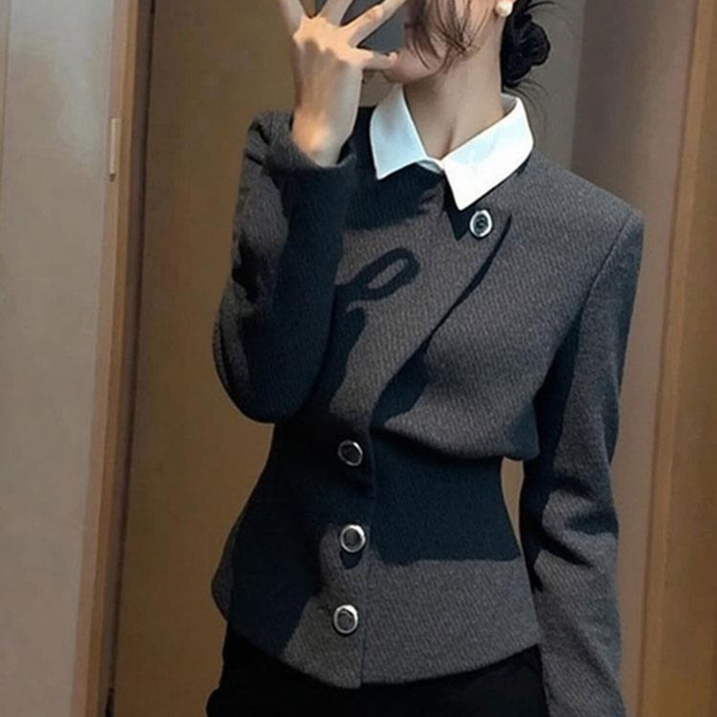 灰色假两件小香风外套女秋轻奢图片