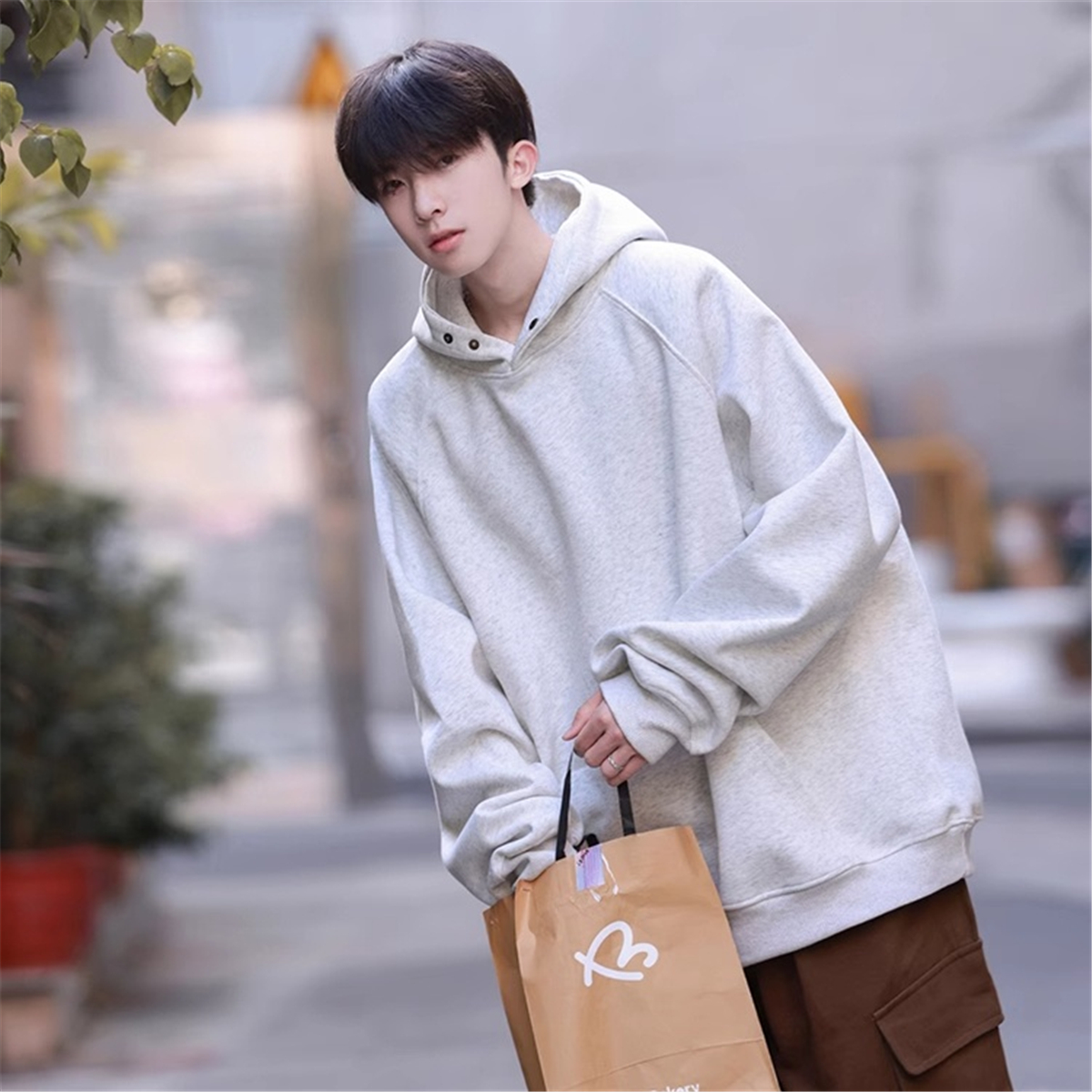 纯棉休闲宽松连帽卫衣男