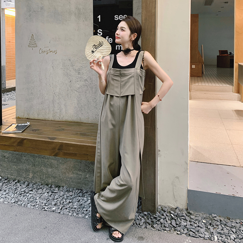韩版慵懒风宽松休闲背带连体裤女2025夏季新款显瘦减龄直筒阔腿裤