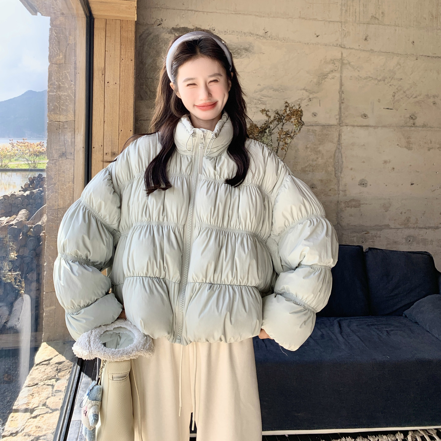 浅蓝色90白鸭绒短款羽绒服女2025冬季新款加厚保暖巨好看减龄外套