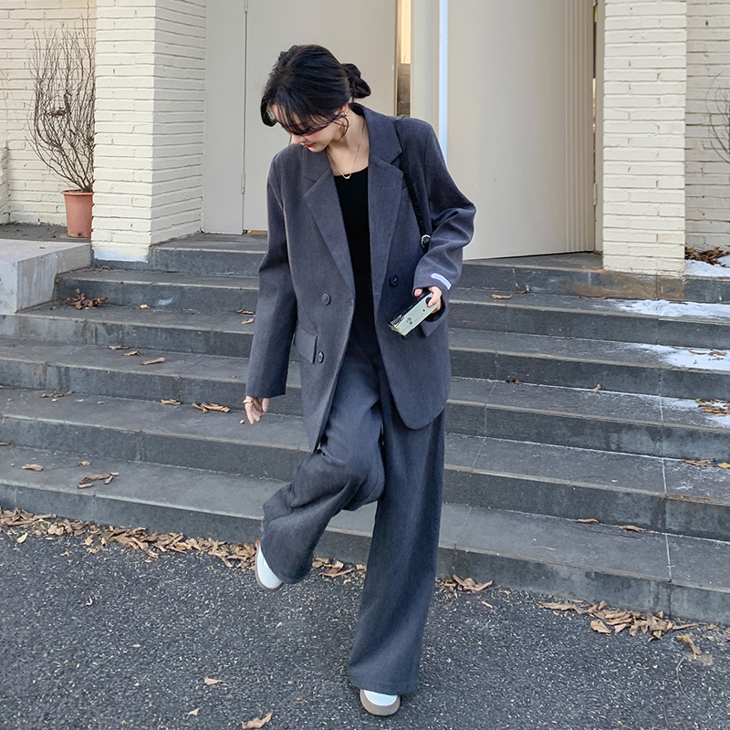 灰色韩系气质高级感休闲西装套装女2025秋季新款直筒阔腿裤两件套