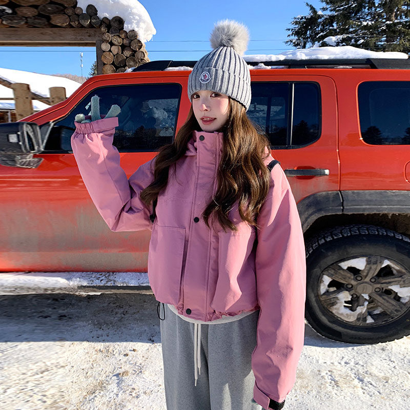 粉色小个子甜美减龄连帽短款羽绒服女2025冬季新款超火爆款冲锋衣