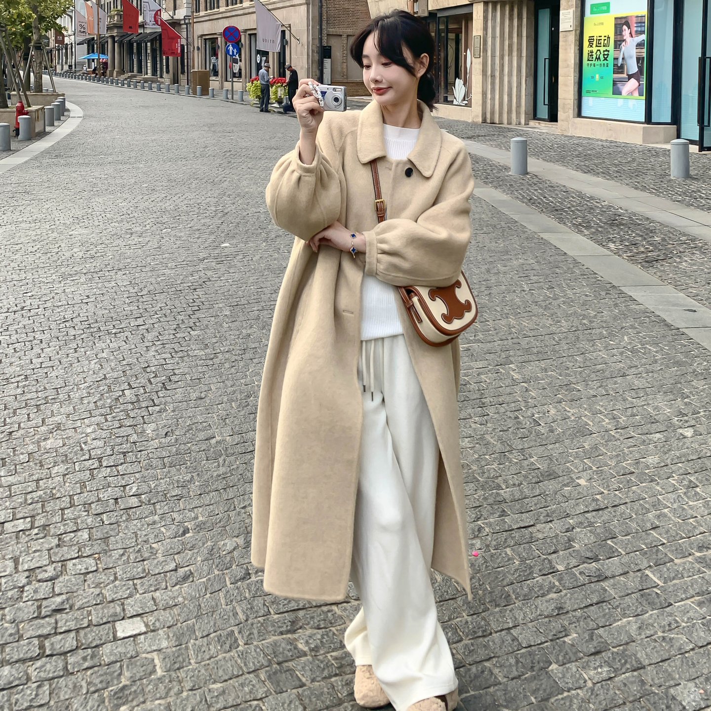 卡其色韩系气质轻熟风保暖双面呢大衣女2025冬季新款长款毛呢外套