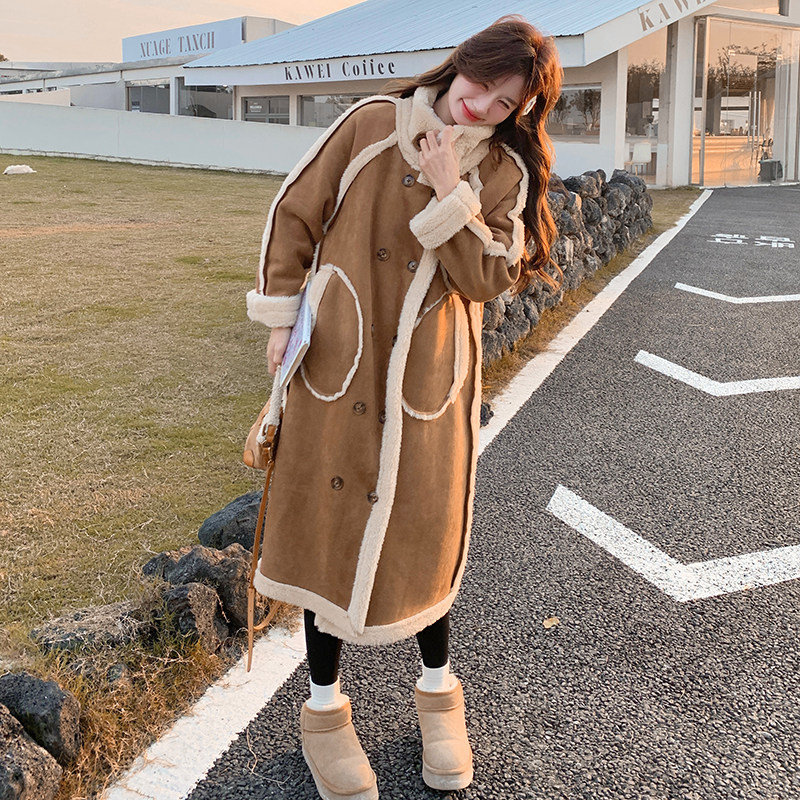 甜酷气质保暖皮毛一体羊羔毛外套女2025年冬季新款慵懒风棉服大衣
