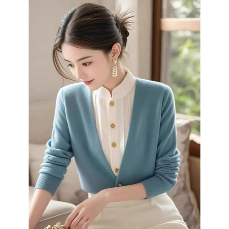 秋冬知性慵懒感蓝色假两件毛衣女款新款独特超好看气质针织上衣女