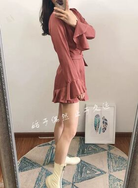 2026秋季新款女装 荷叶边长袖系腰带收腰显瘦高腰连体短裤连衣裤
