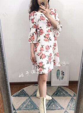 当红大热 2025春季新款女装七分袖甜美印花连衣裙显瘦圆领短裙仙