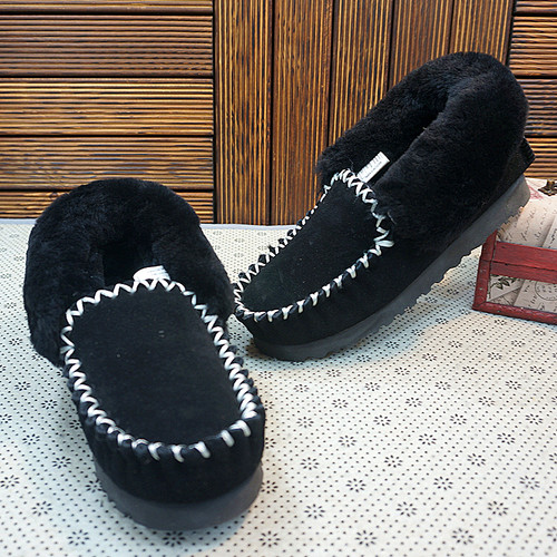 真皮羊毛一体短筒套脚豆豆雪地靴