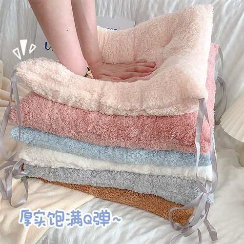 加厚毛绒坐垫屁垫办公室久坐
