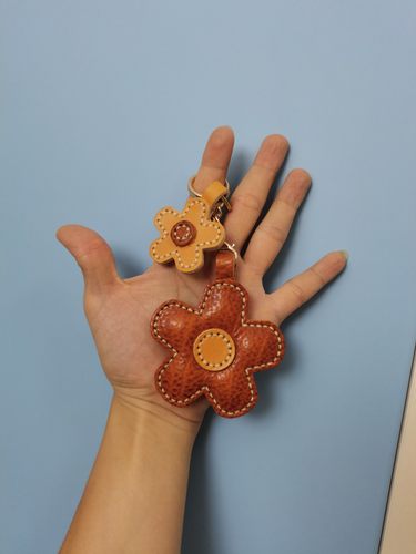 花朵钥匙扣挂件包包高级感礼品