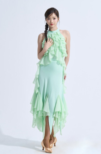 摩登舞服女成人新款练功服套装荷叶边挂脖连衣裙灵动少女感