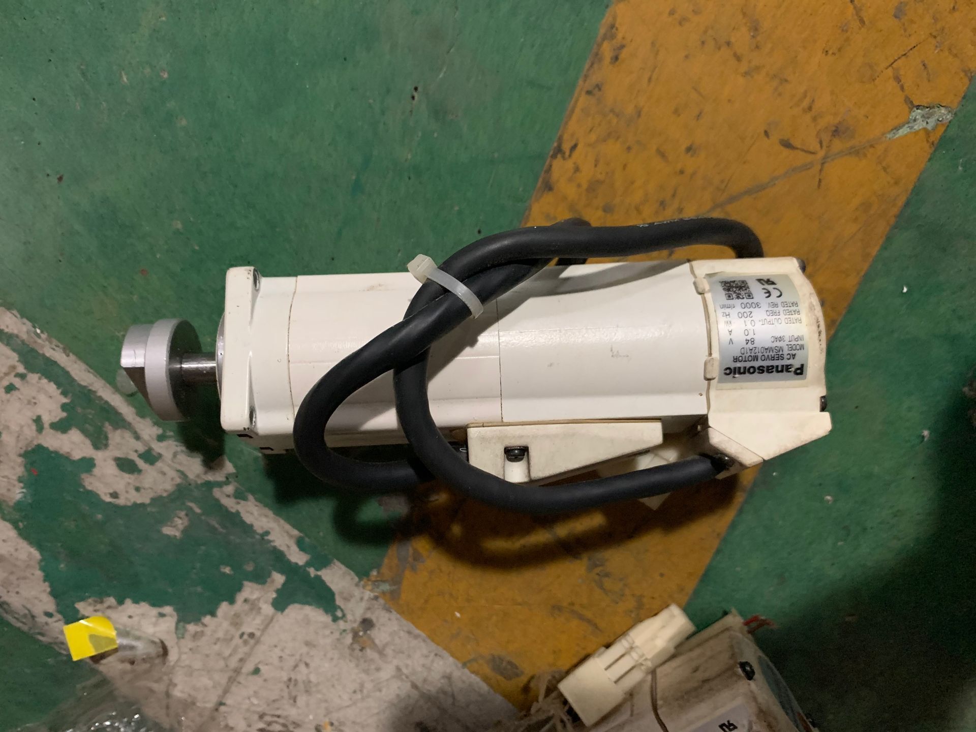 松下伺服电机现货msma012a1d询价