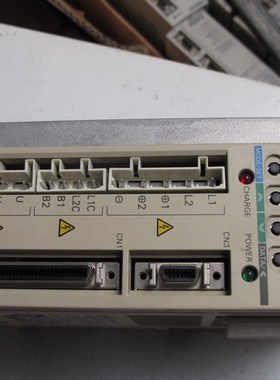 R88D-WT04H  二手欧姆龙驱动器 现货 专业销售维修一体化