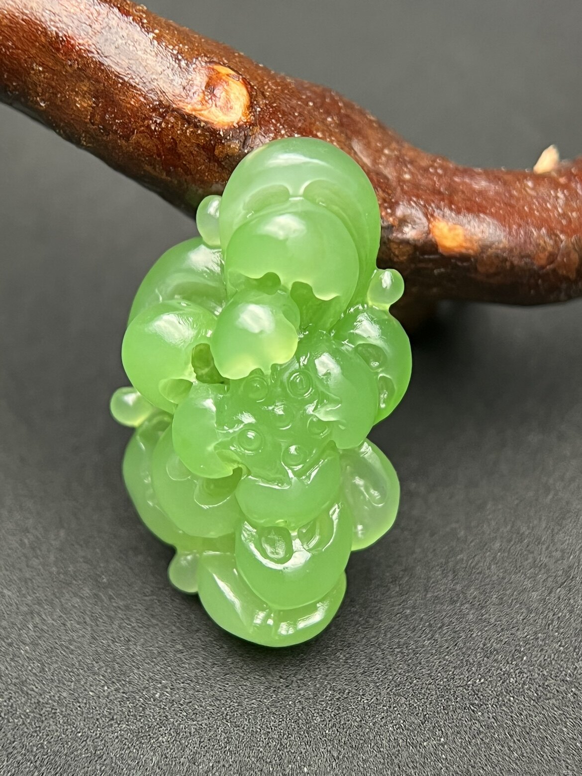 新疆和田俄罗斯碧玉荷花莲花吊坠苹果绿菠菜绿配饰挂件苏工男女款