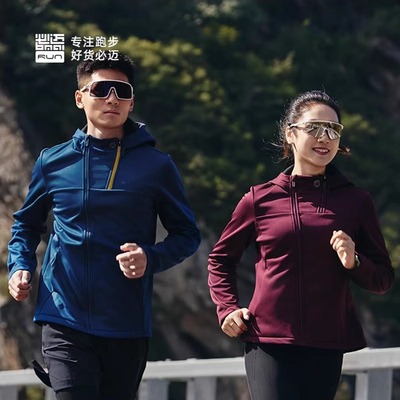 必迈24春秋运动保暖连帽夹克跑步户外防风休闲上衣外套男女