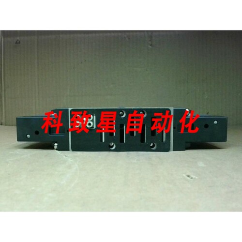 工业配件VSS8-6-YJZ-DEZ-V1 电磁阀 ISO PLUG-IN 142PSI 24VDC
