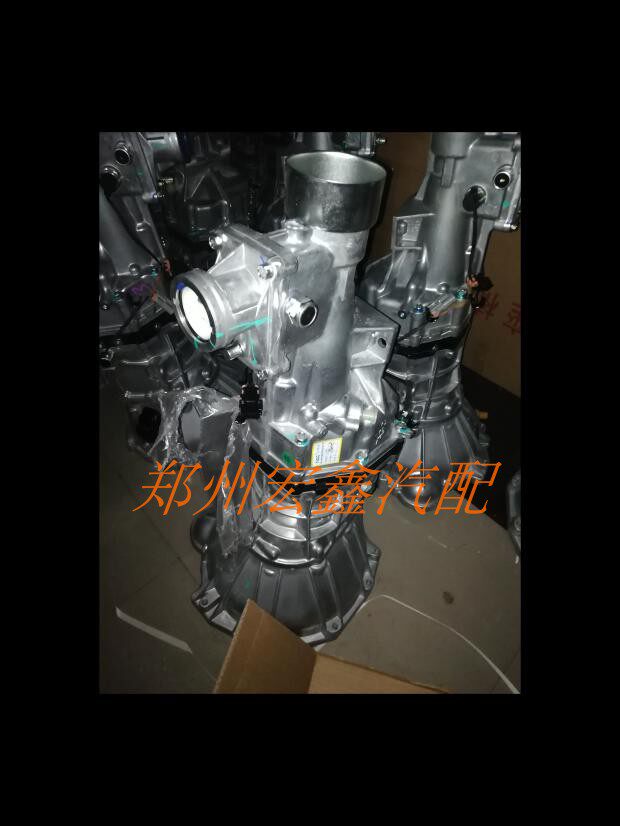 郑州产帕拉丁2驱 锐琪D22皮卡 KA24发动机 手动挡变速箱总成 原厂