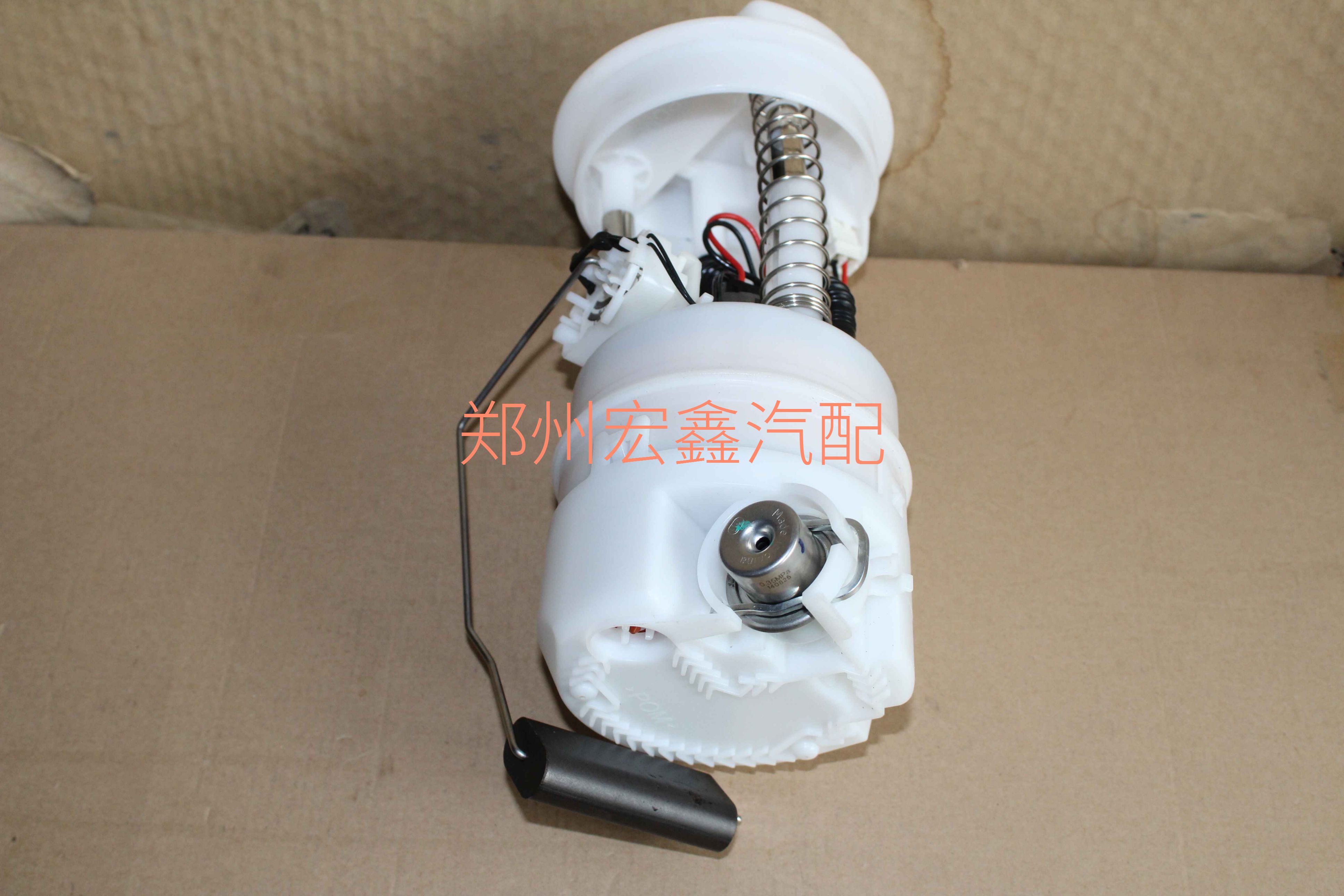 NV200汽油泵帅客HR16油泵