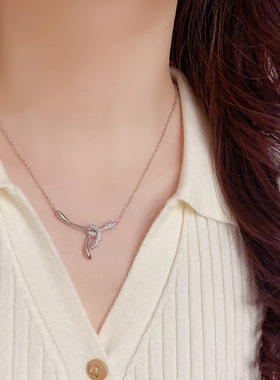 小众时尚百搭锆石金属打结项链个性轻奢简约高级感超闪锁骨链批发