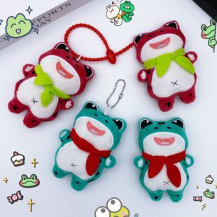 网红青蛙卡通毛绒公仔胸针挂件包包服装鞋帽装饰抓娃娃机玩偶批发