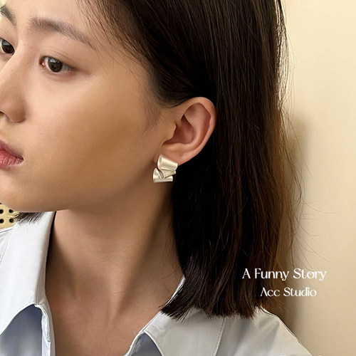 小众设计感磨砂波浪设计感耳夹