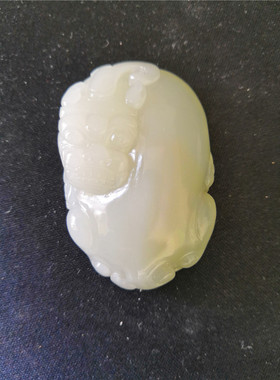 和田玉貔貅吊坠招财贴身送礼