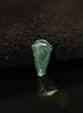 天然A货翡翠知了玉蝉小吊坠