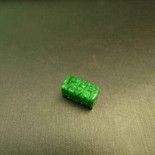天然A货翡翠长方柱形雕花桶珠
