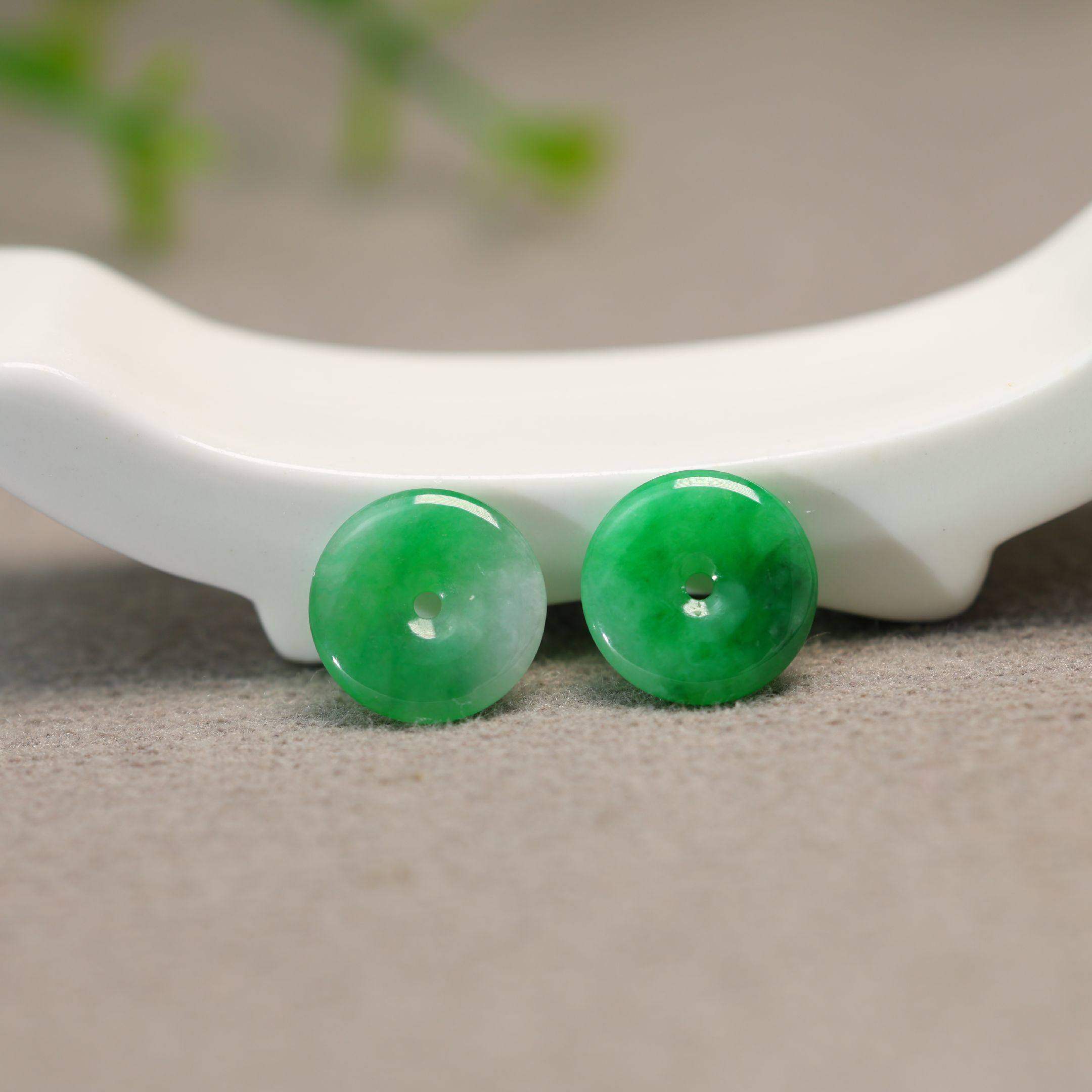 冰种阳绿缅甸天然A货翡翠平安扣