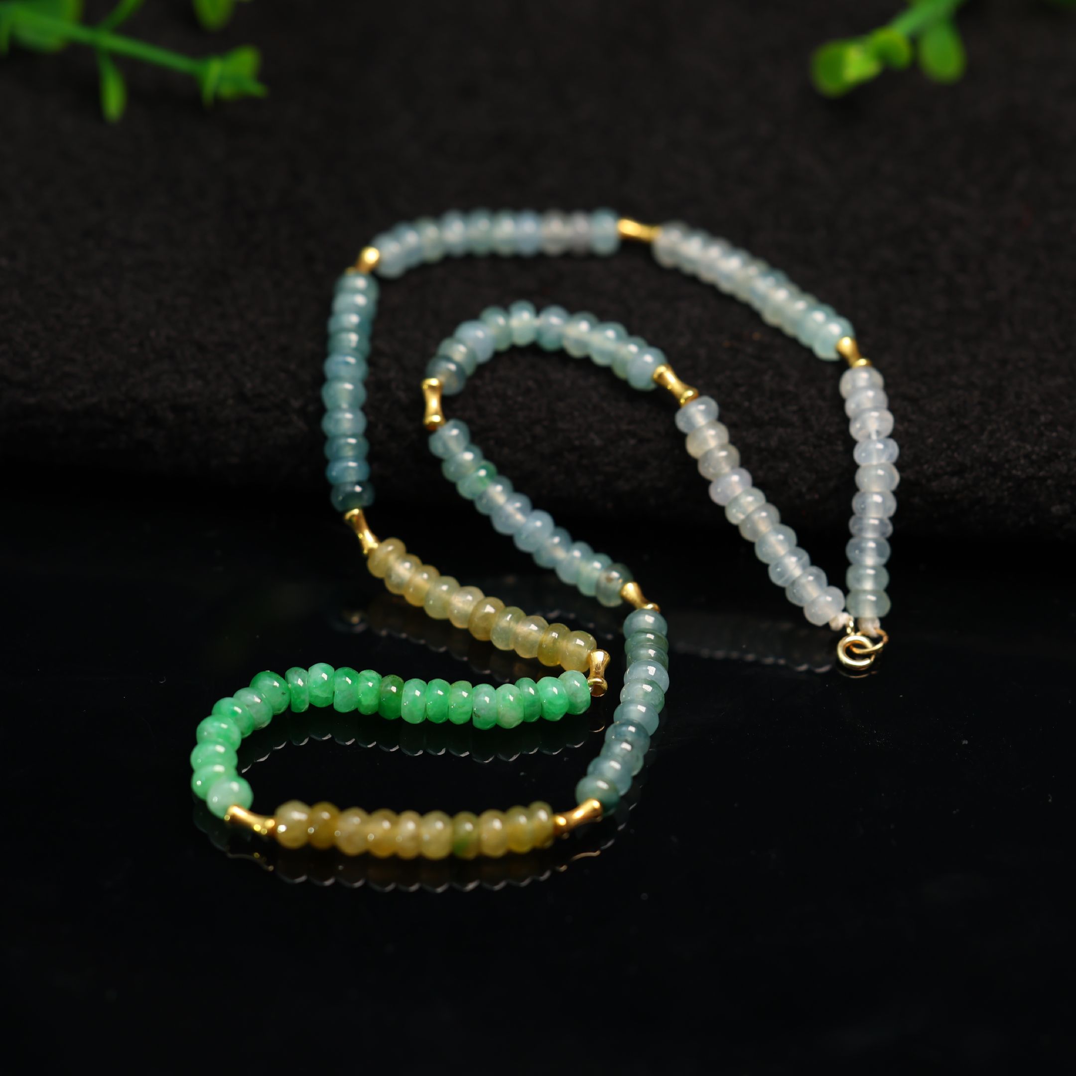 #J724 18K金桶珠搭配冰种彩色缅甸天然A货翡翠算盘珠子锁骨项链