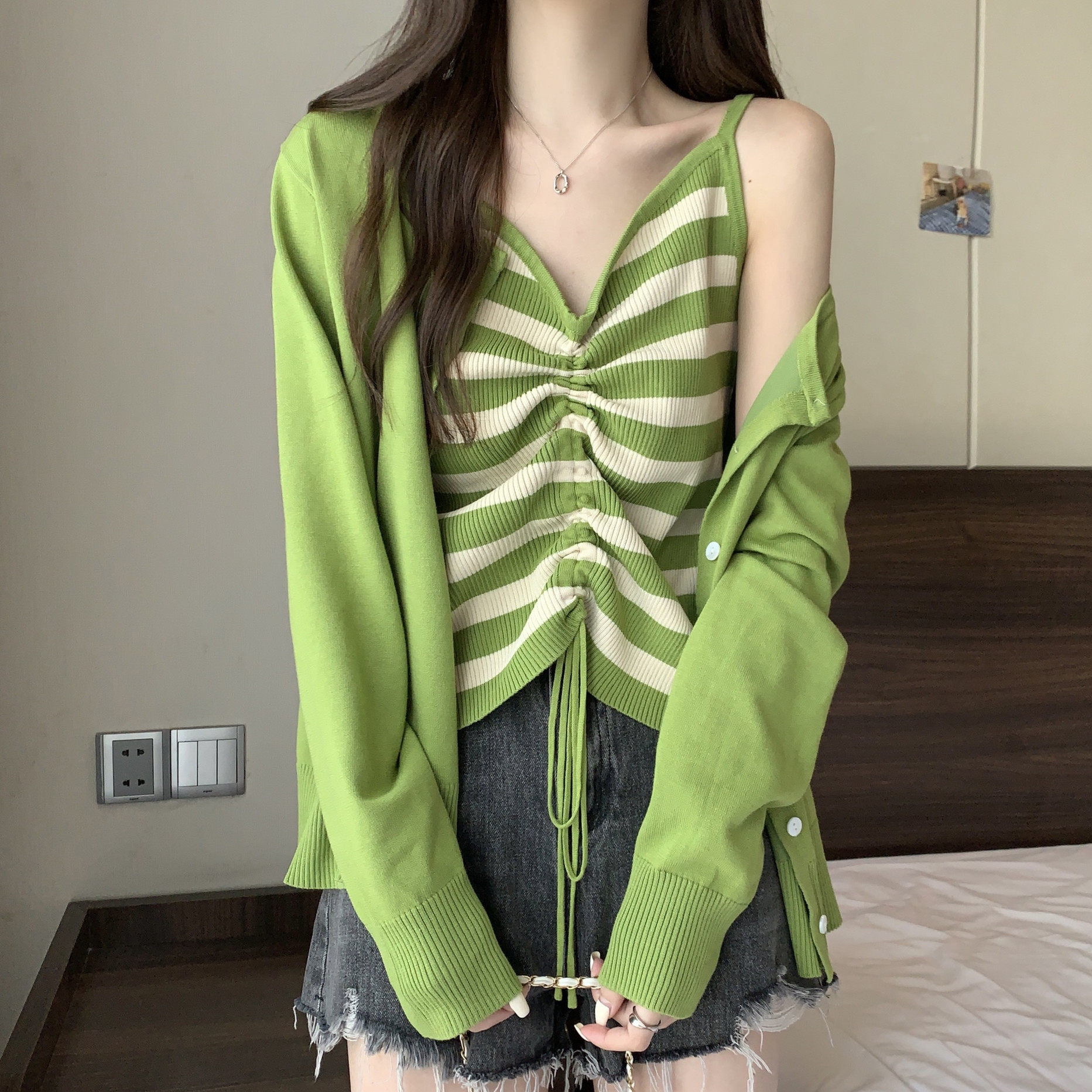 微胖减龄套装早春新款大码显瘦胖妹妹开衫两件套