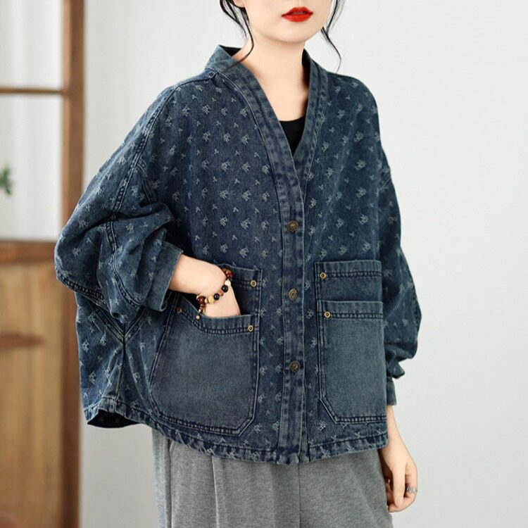 复古提花牛仔短外套女春秋大码V领长袖高级感小个子休闲夹克上衣