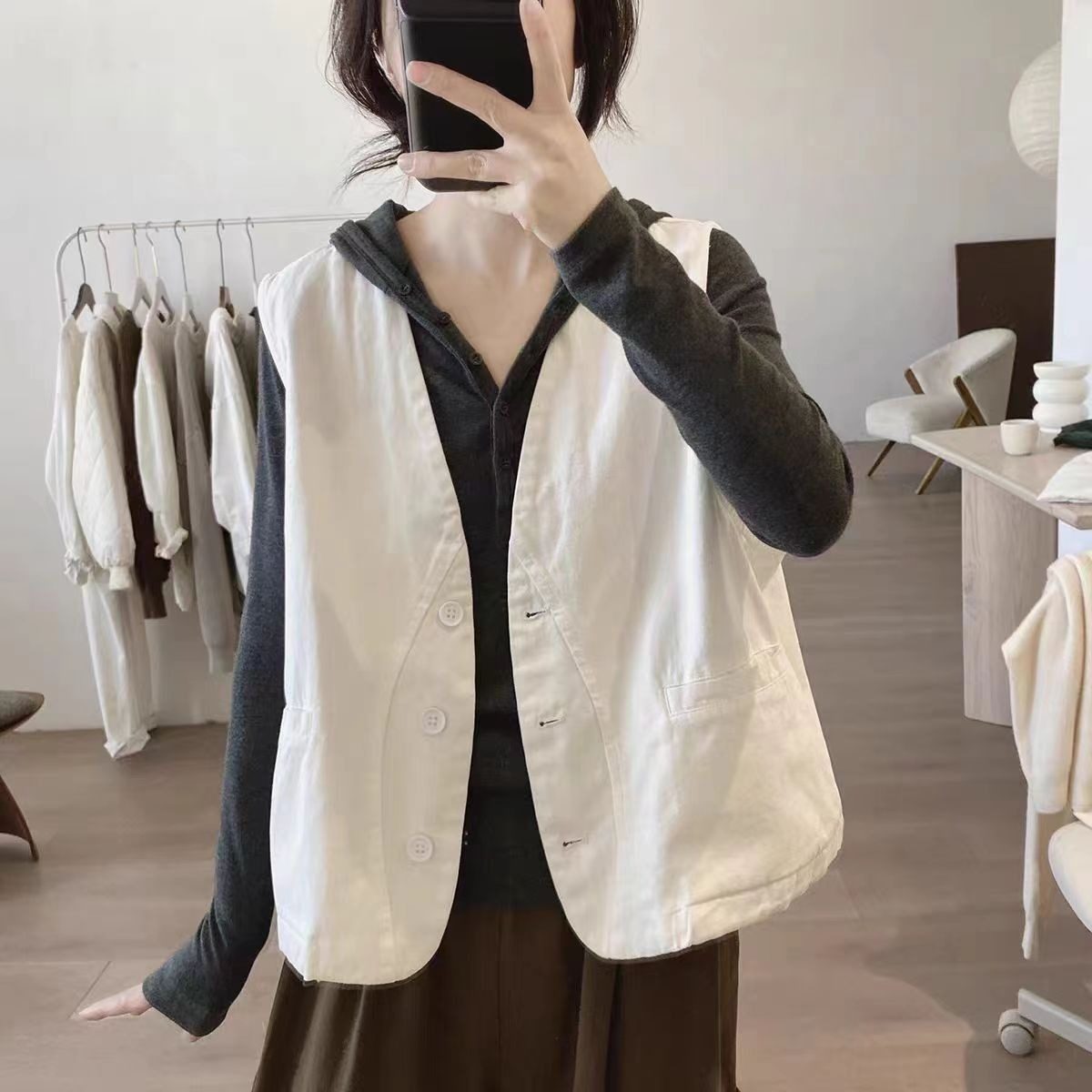 棉质马夹外套女春秋2026新款宽松显瘦v领简约小众设计感工装背心