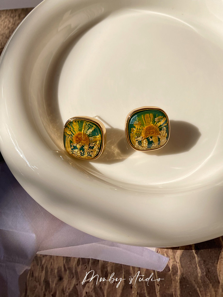 《谷山茶》复古法式金箔向日葵茶花简约小众设计感方形耳钉耳夹女,饰品/流行首饰/时尚饰品新,耳钉,淘宝优惠券,粉丝福利购,淘宝优惠卷