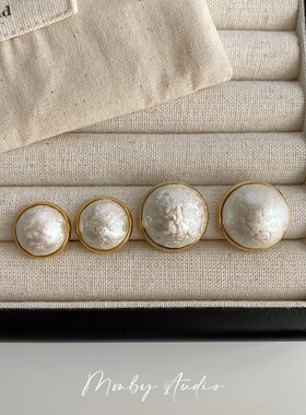 《云朵泡芙》法式复古金边棉花珍珠高级感小众设计感耳钉耳饰女