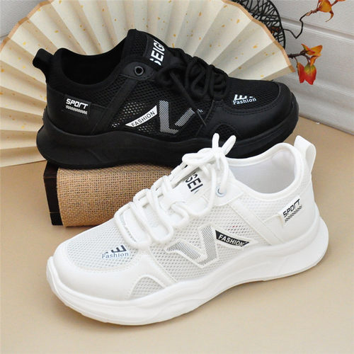 老北京夏季女休闲运动网面小白鞋