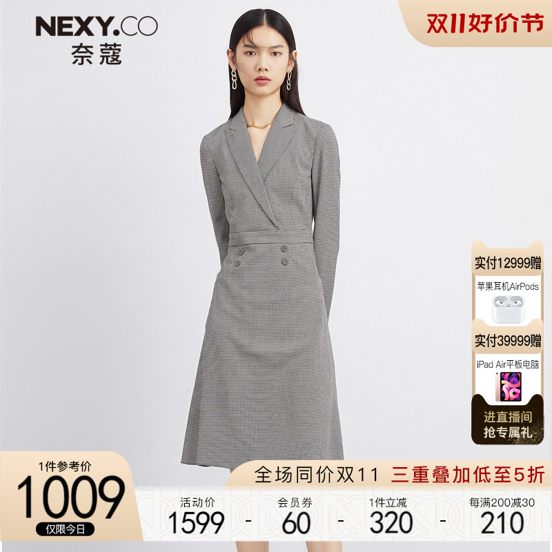 NEXY.CO/奈蔻秋冬新款复古气质千鸟格职业X型收腰长袖连衣裙女
