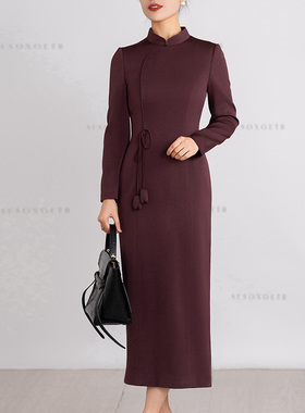 新中式国风连衣裙女春秋2025新款端庄大气修身长袖立领醋酸直筒裙