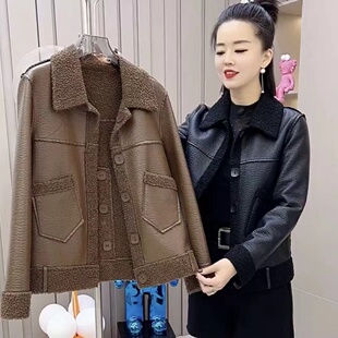 两面穿皮毛一体外套女秋冬设计感小众高级感超好看外衣羊羔绒皮衣