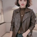 40岁30潮流款 遮肚子显瘦上衣2025新款 PU皮衣时尚 中年女士洋气短款