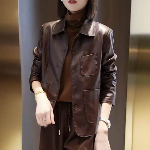翻领咖色皮衣时尚减龄百搭外套潮