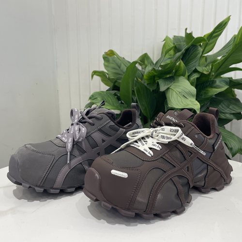 真皮厚底显脚小加绒保暖老爹鞋女2025冬季爆款轻便增高系带女棉鞋