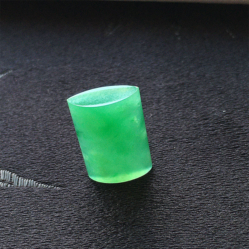 缅甸翡翠冰种满绿色玉无事牌吊坠老种a货冰绿素面牌子挂件裸石