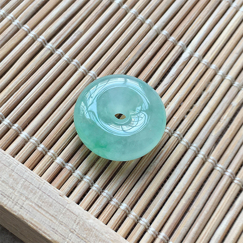 缅甸翡翠冰种翠绿色冰飘绿平安扣吊坠老种a货冰绿怀古玉扣肥扣女